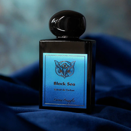 Lorenzo Pazzaglia Black Sea: A Summer Fragrance That Captures the Essence of the Sea